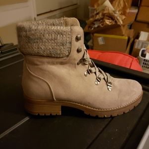 Austin Tan Boots
